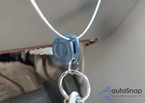 2003 GMC Yukon Slt from USA, damaged, VIN 1GKEC13T73R169865